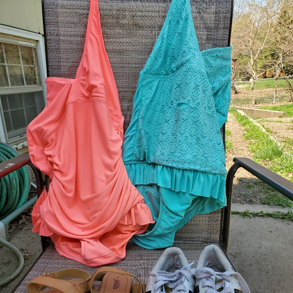 COPY - 2 target xiliration 1 piece swim suits